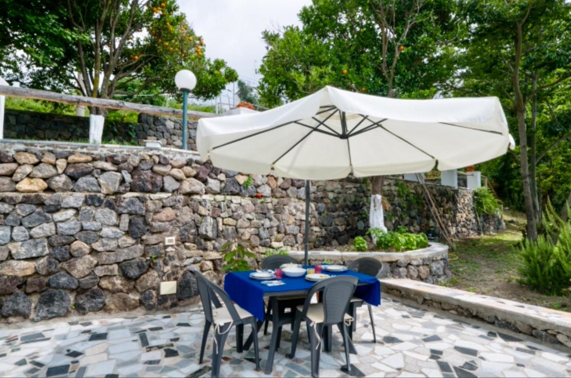 Villa Vincenzo Di Meglio Barano d'Ischia Room photo